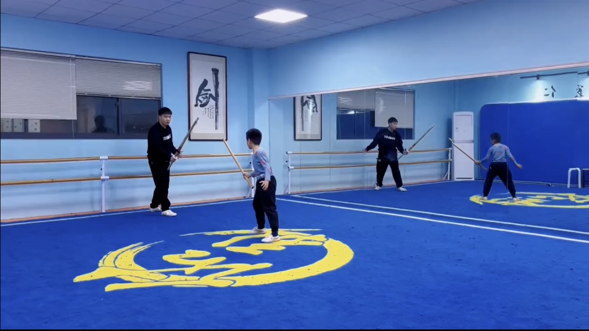 双手剑实战喂招训练